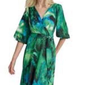 DNKY Elegant Vibrant Green Floral Print Dress